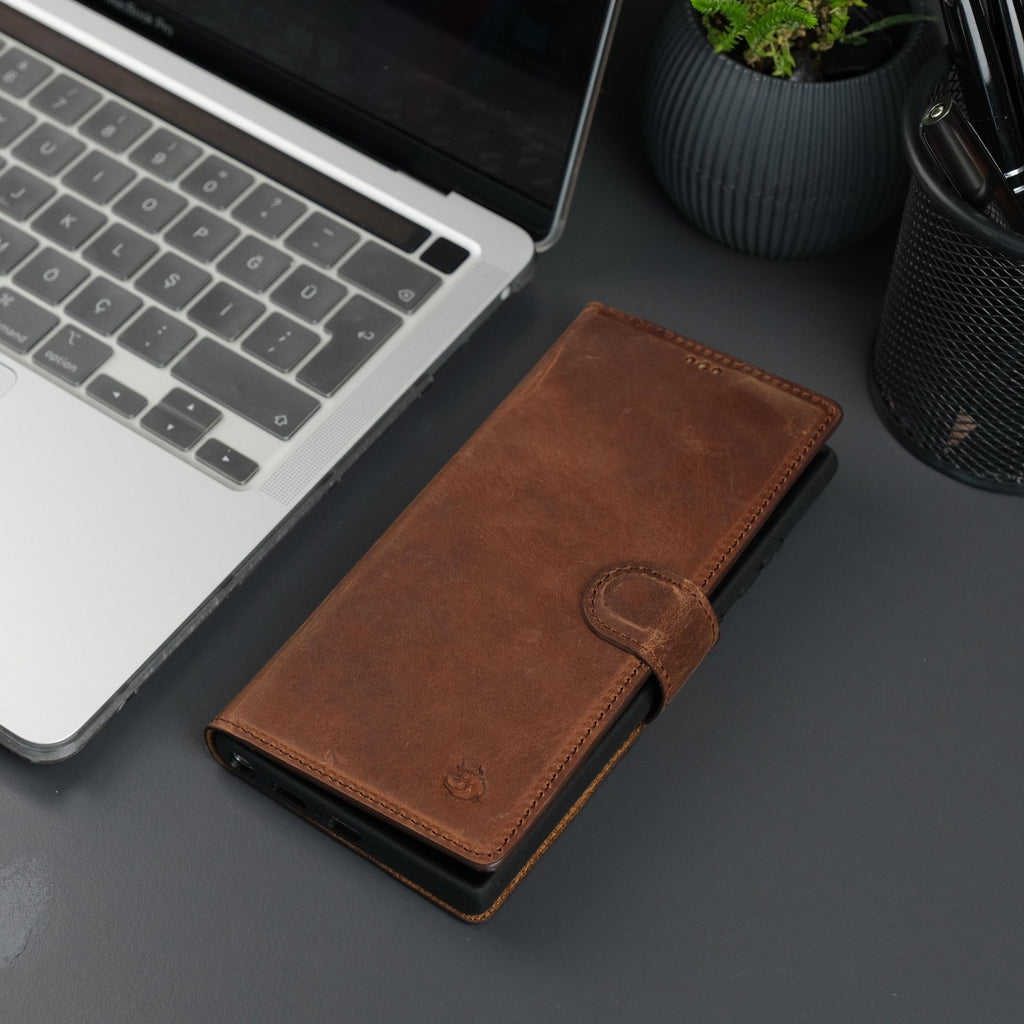 Leather Samsung Galaxy S25 Ultra Wallet Case | Buffalo